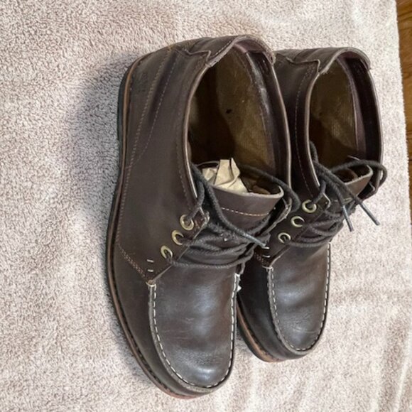 Timberland EarthKeepers Chukka, Men\'s size 10.5 (Brown leather) Great condition